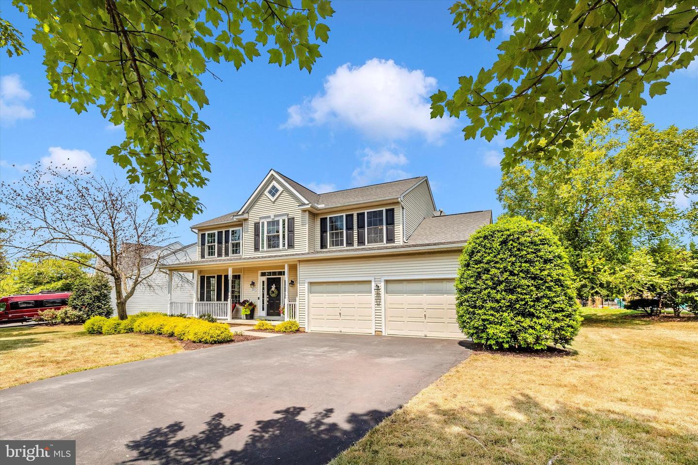 211 Creek Walk Drive, Walkersville