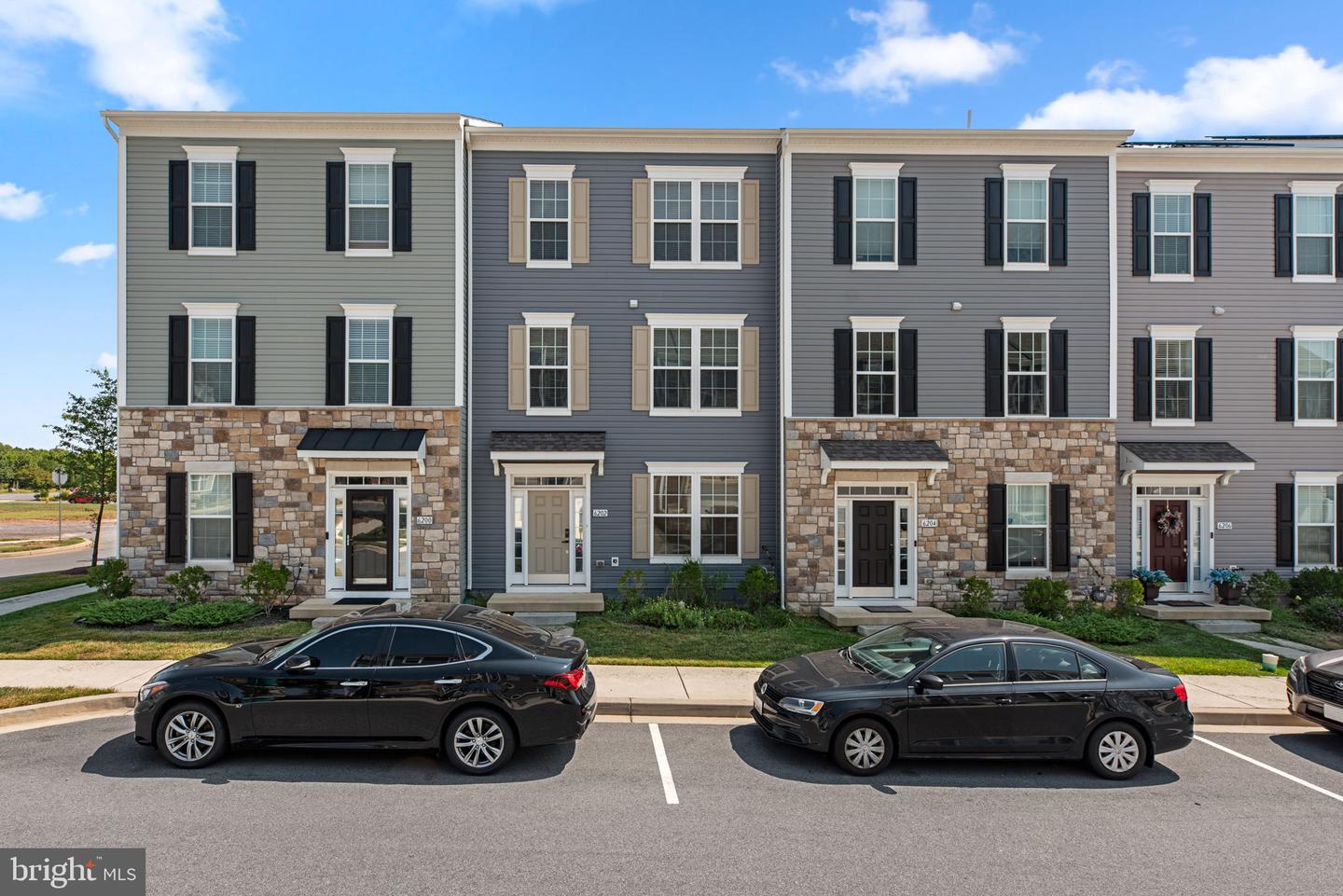 6202 Davinci Street, Frederick