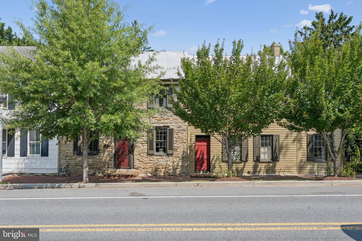 25 W Main Street, New Market