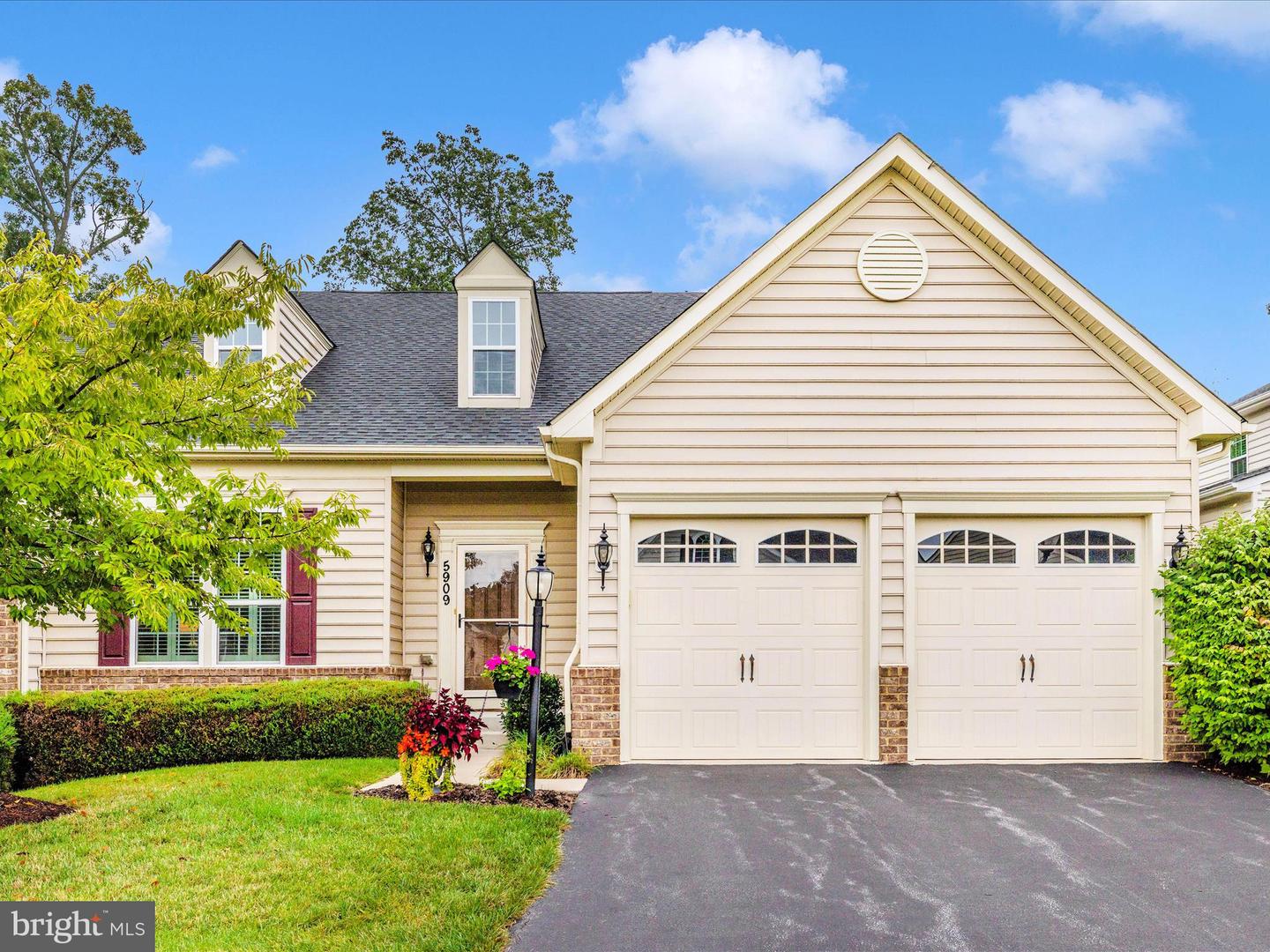 5909 Constance Way, New Market