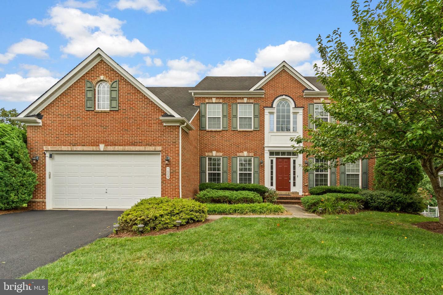 4009 Tottenham Court, Urbana