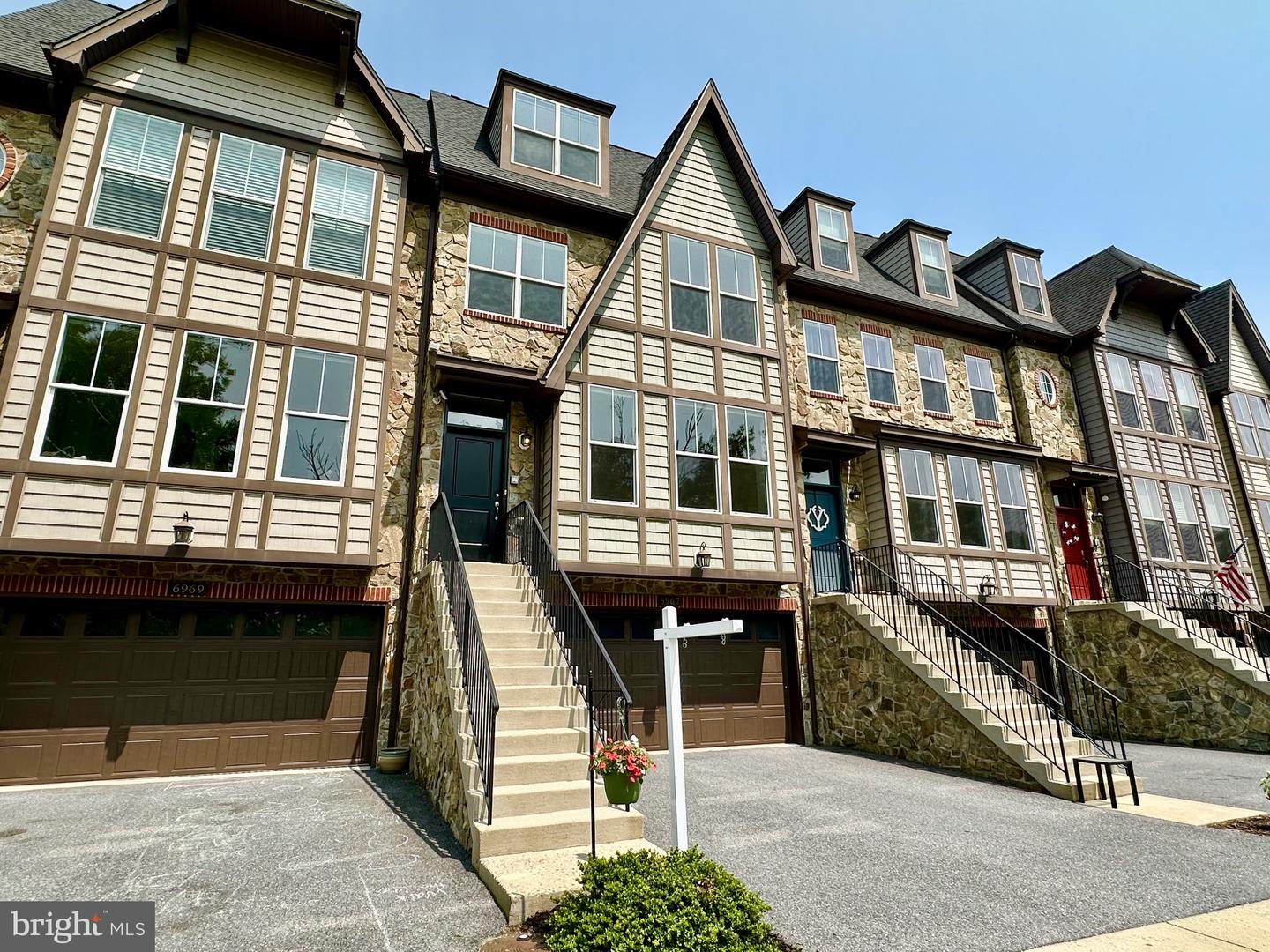 6967 Country Club Terrace, New Market