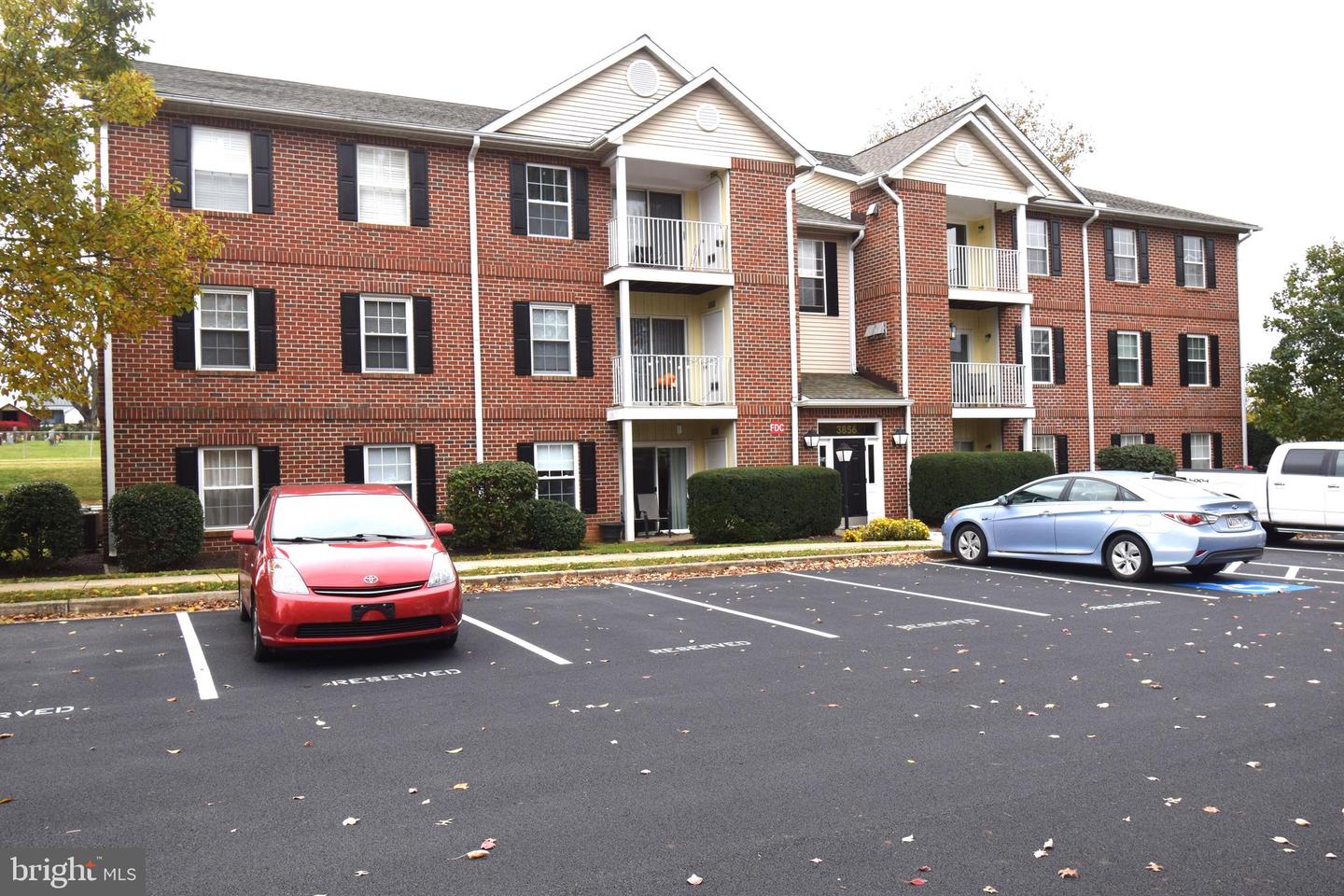 3856 Shadywood Drive #2b, Jefferson