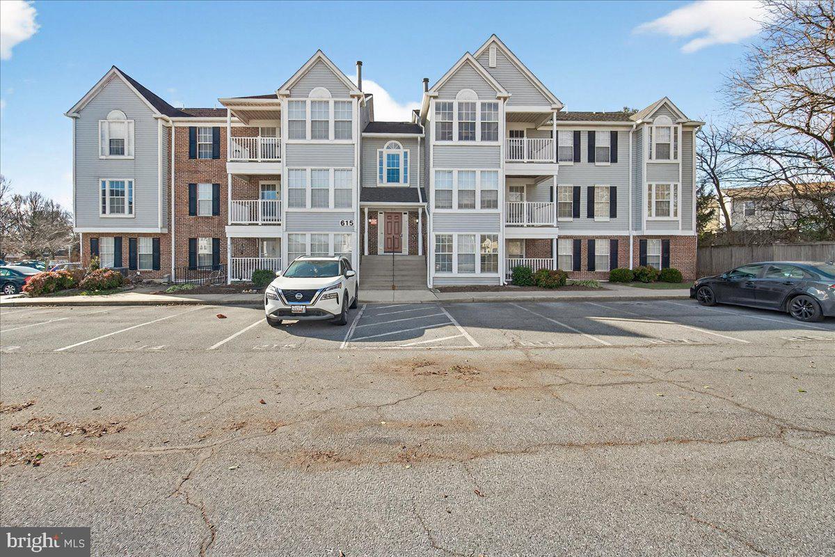 615 Himes Avenue #106, Frederick