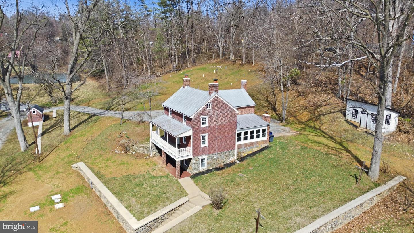 9025 Myersville Road