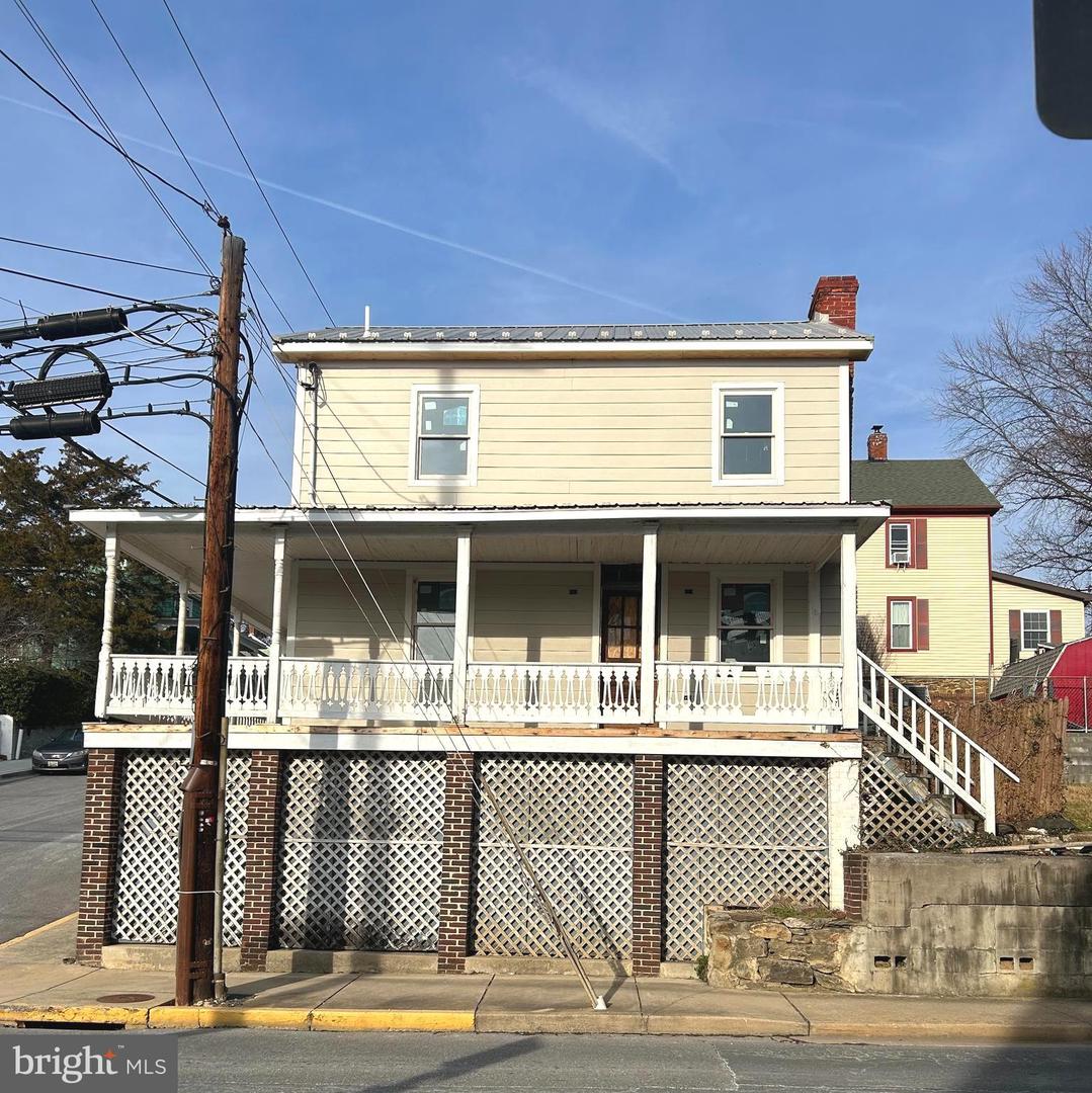 127 W Potomac Street, Brunswick