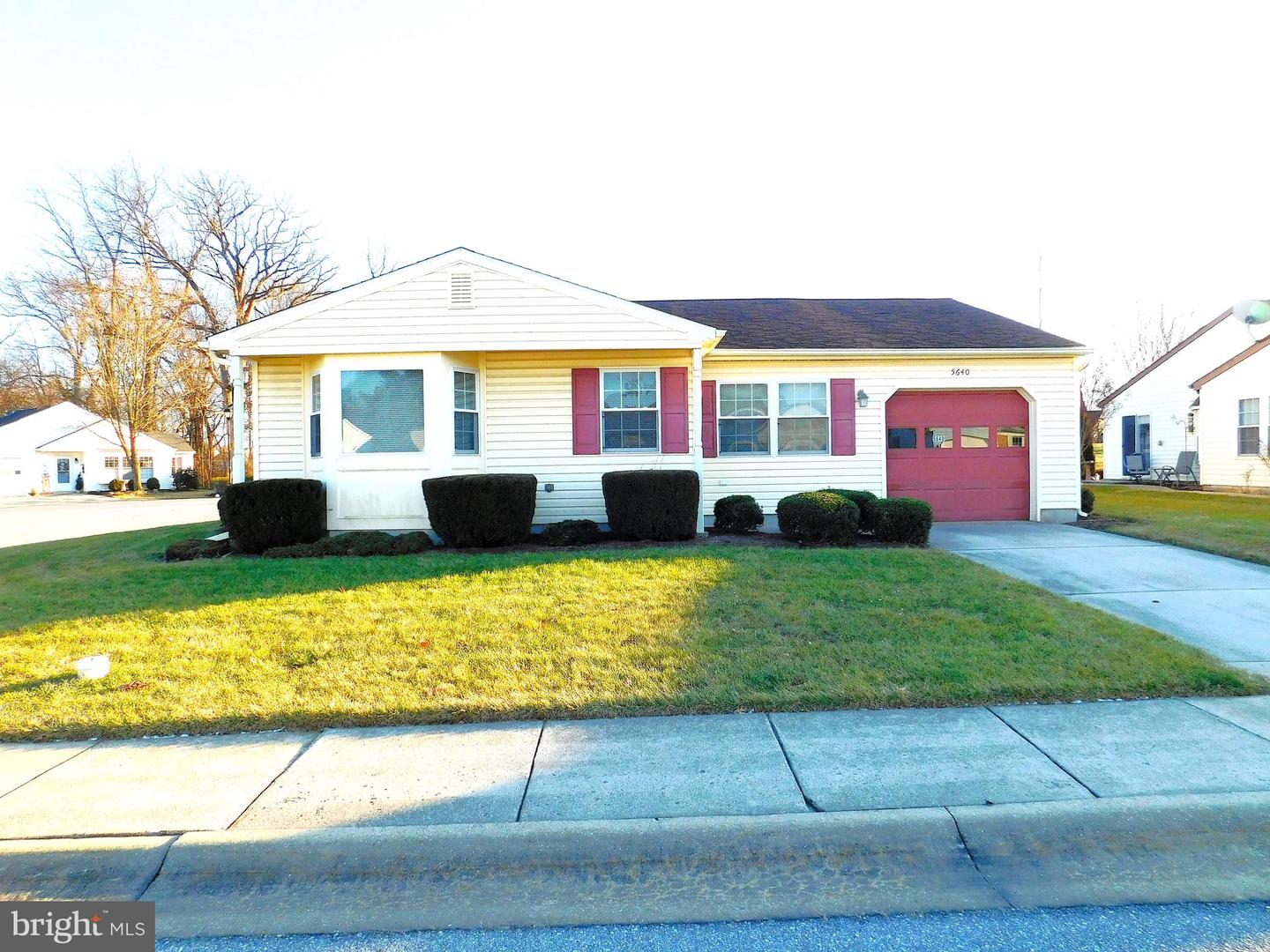 5640 Crabapple Drive