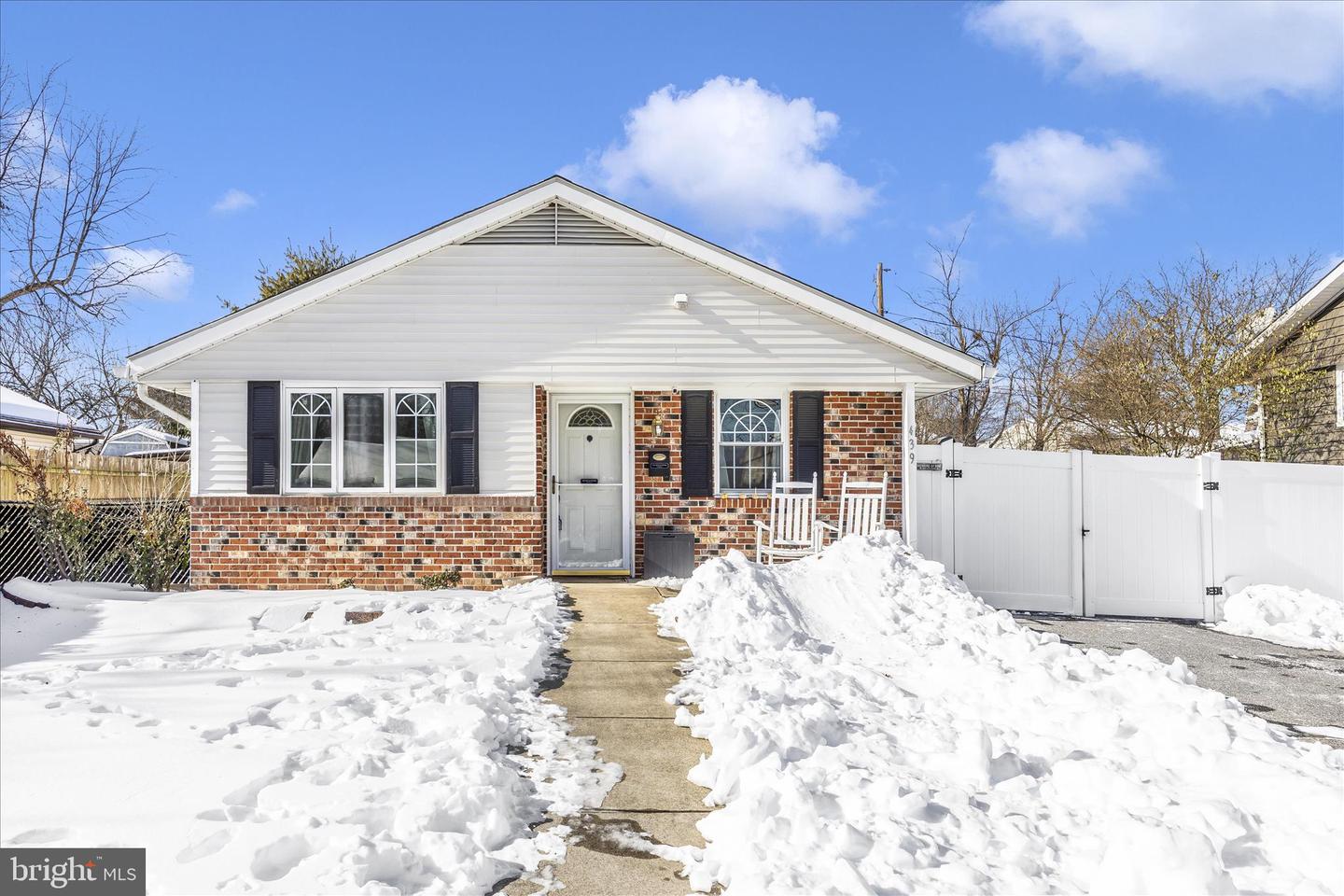 439 Center Street, Frederick