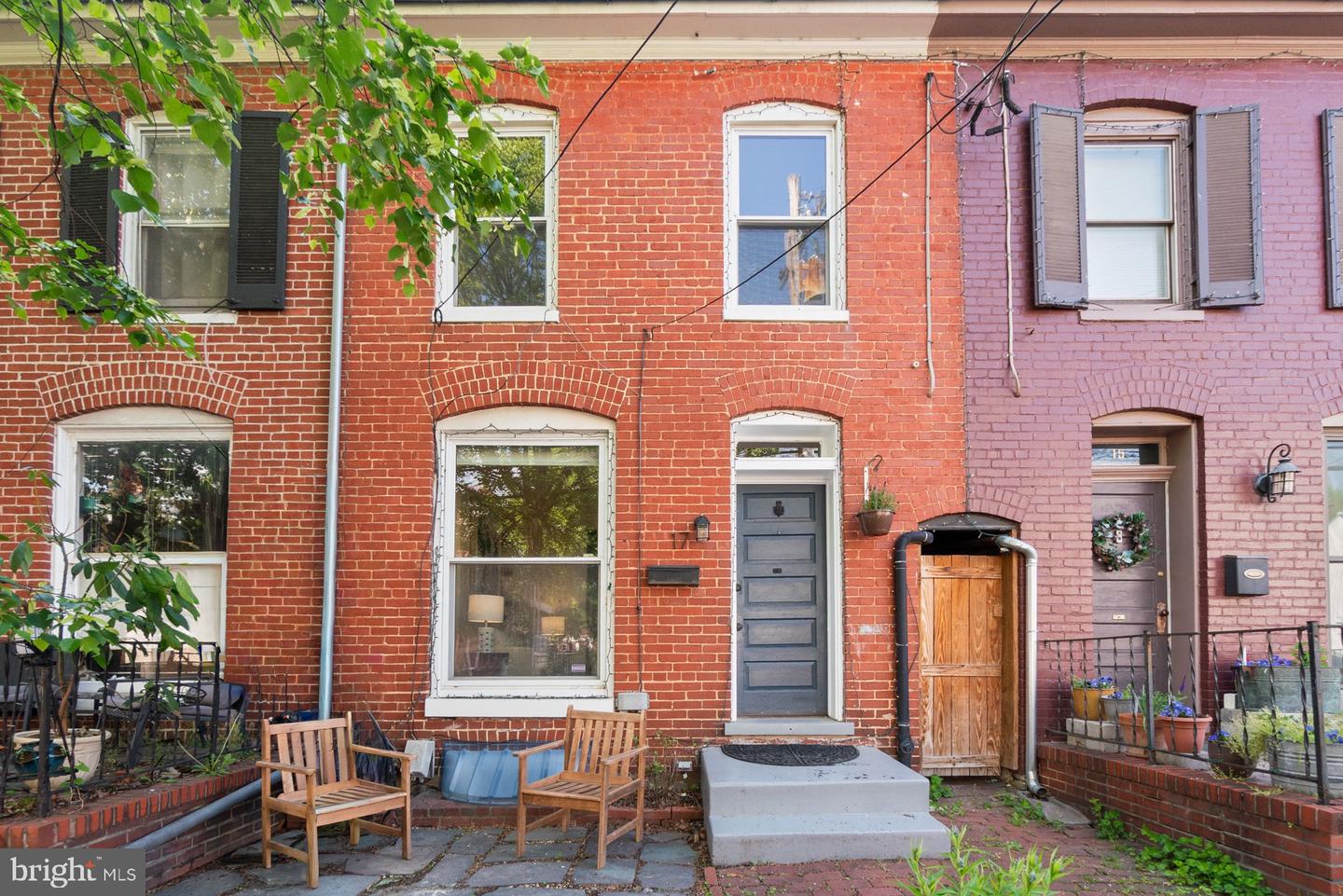 17 S Jefferson Street, Frederick