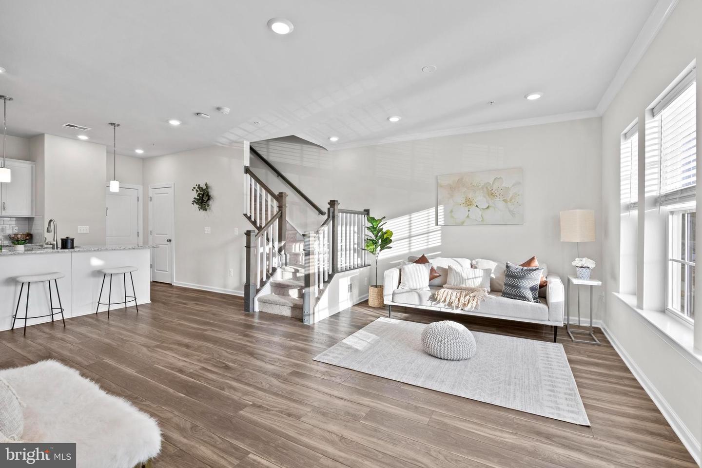 5936 Forum Square, Frederick