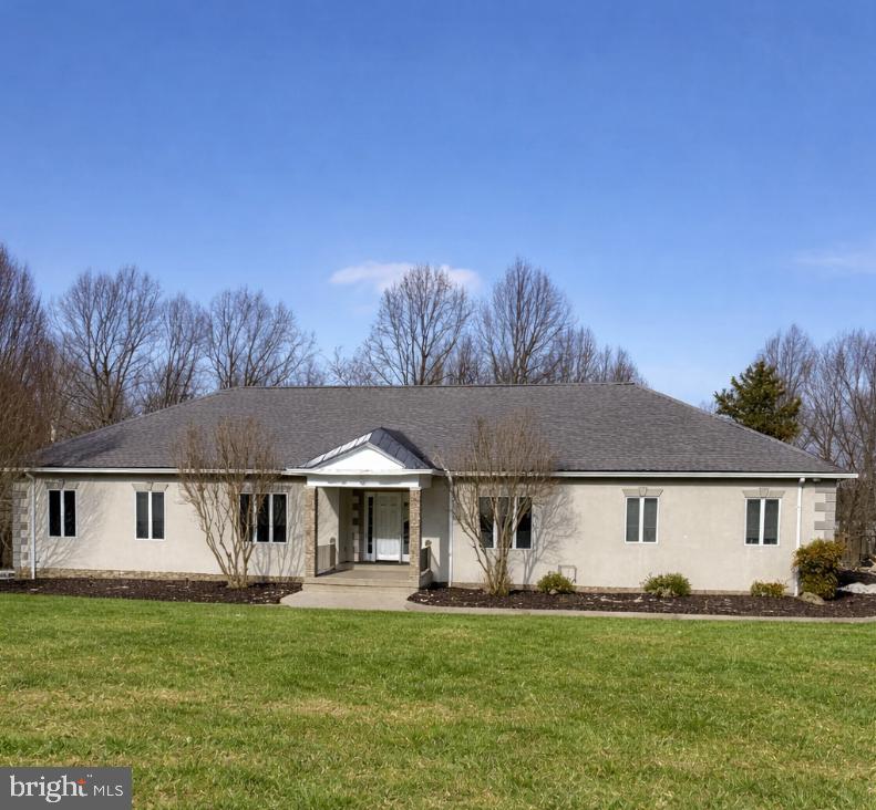 4732 Westwind, Mount Airy