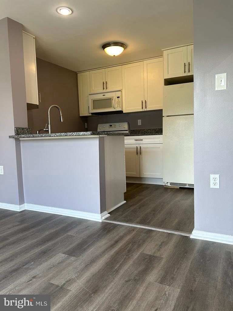 1236 Danielle Drive #1236c, Frederick