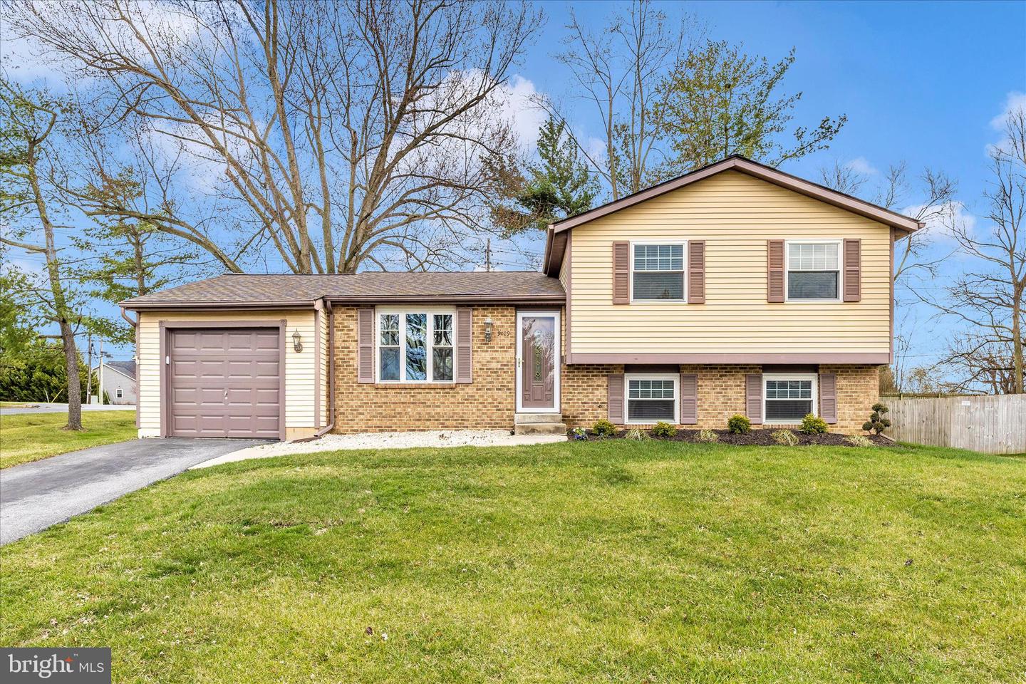 9429 Highlander Court
