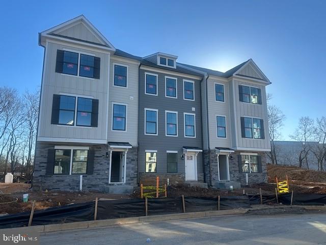 442 Ensemble Way, Frederick