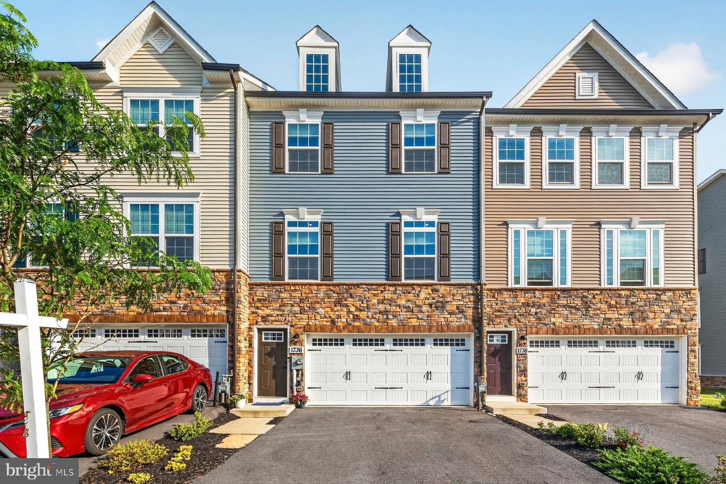 1736 Atlas Drive