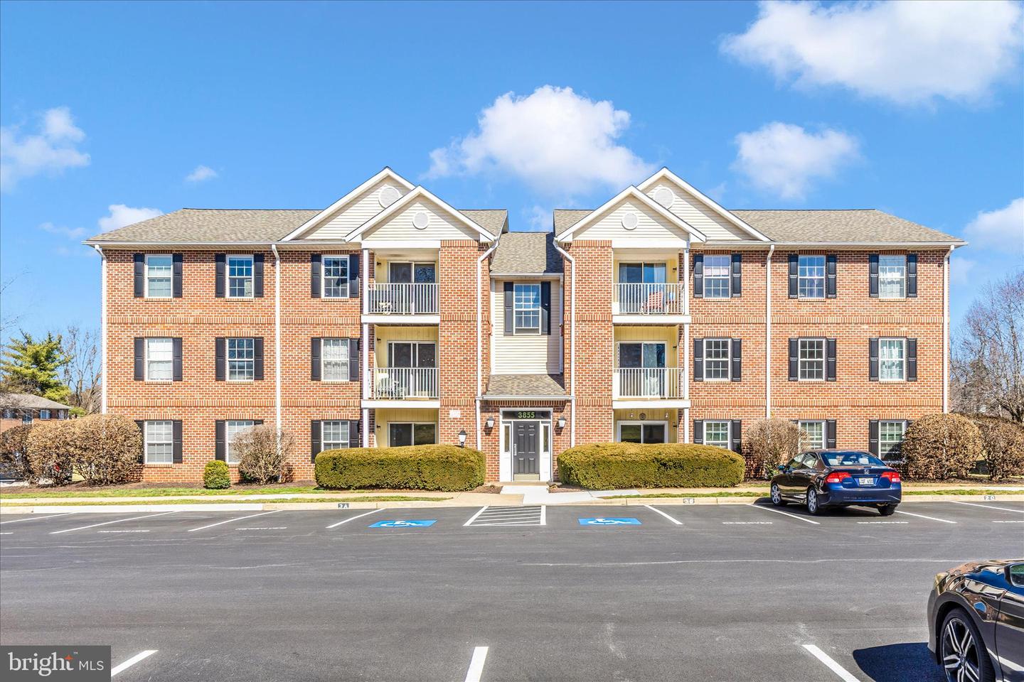 3855 Shadywood Drive #1a, Jefferson