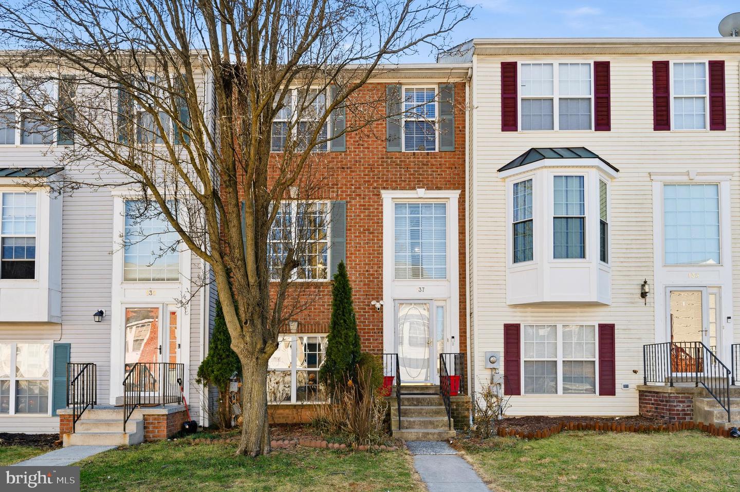 137 Harpers Way, Frederick