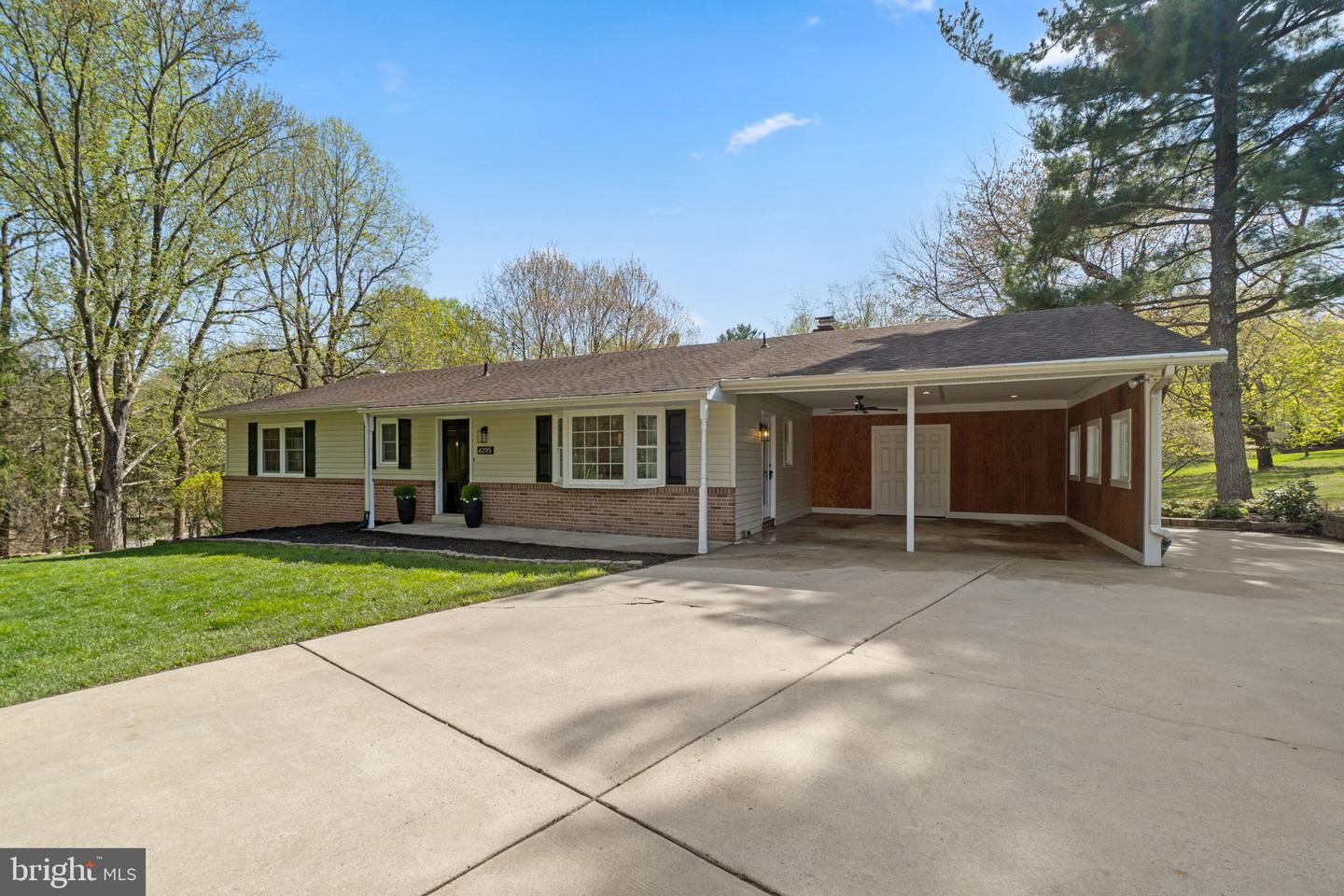 4295 Wendy Court, Monrovia