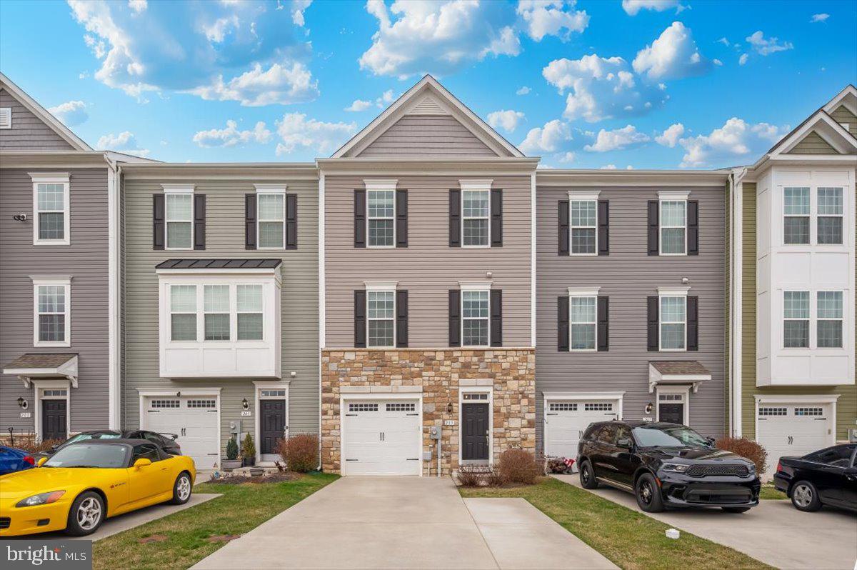 205 Longley Green Drive, Walkersville