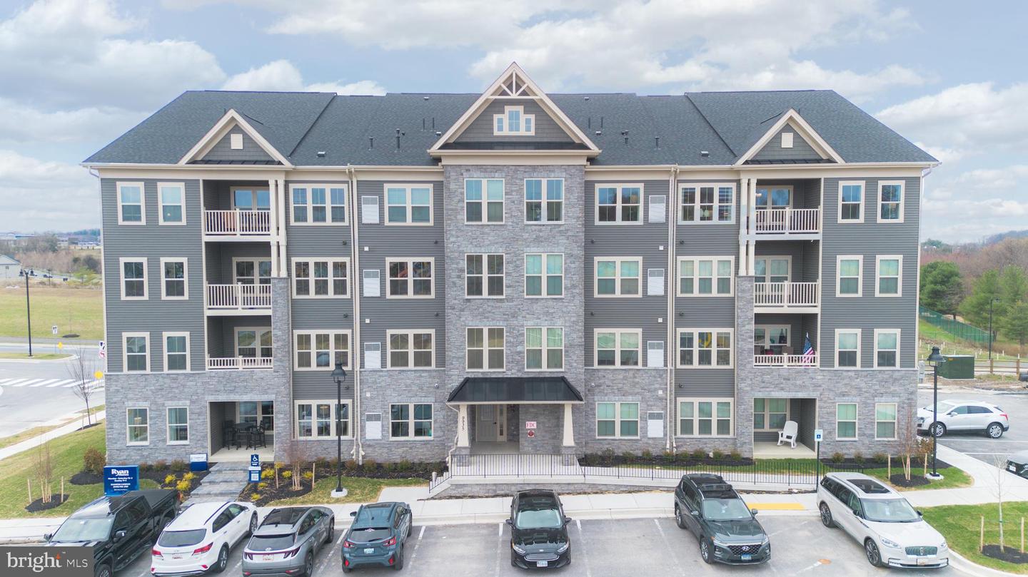 9935 Sofield Pl #201, Ijamsville