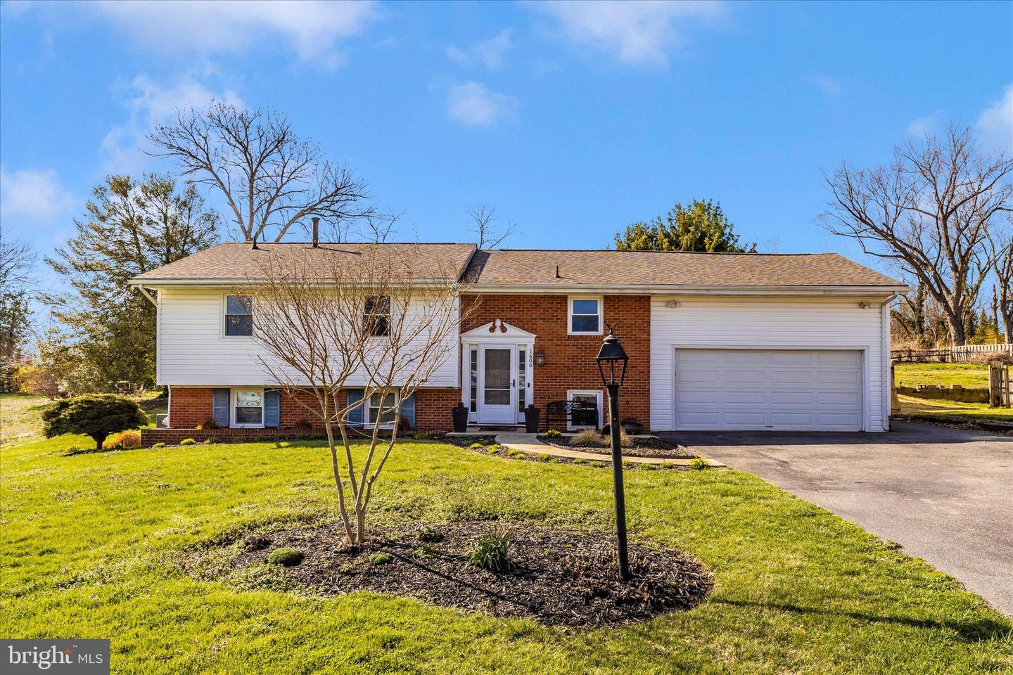 1606 Wise Road, Point Of Rocks