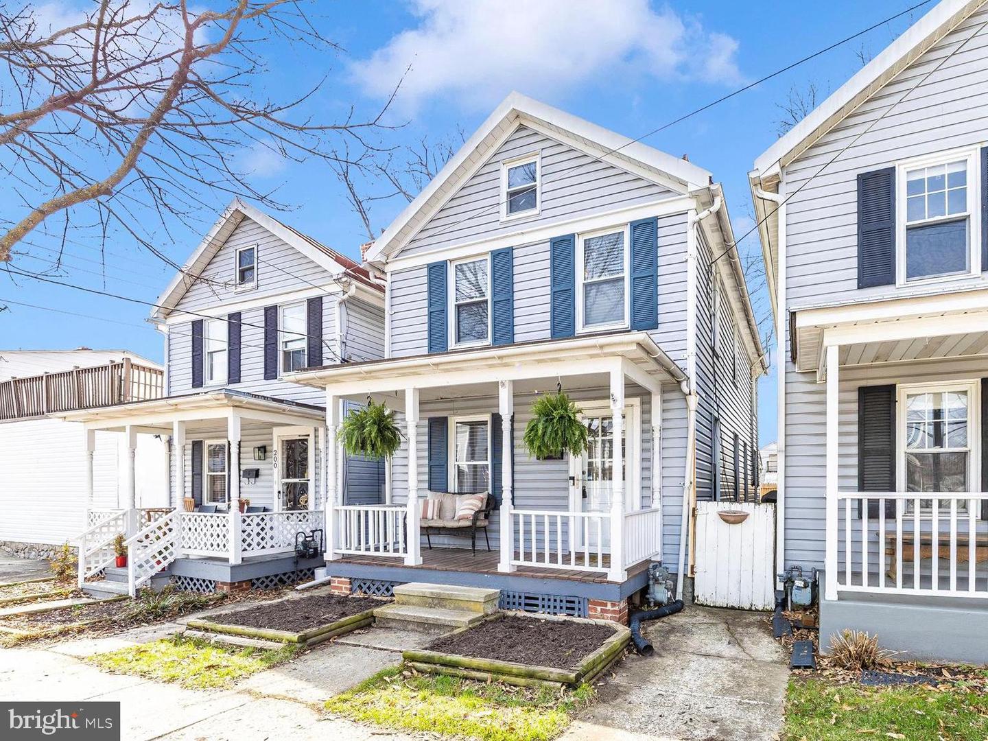 202 Maple Avenue, Frederick