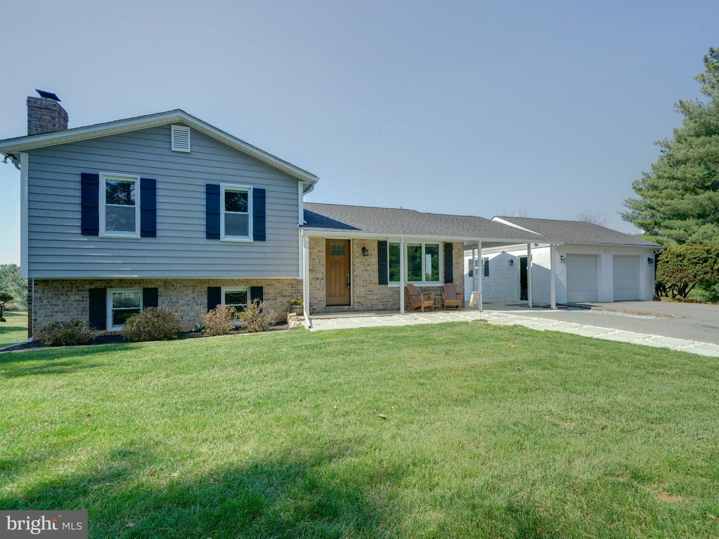 4602 Highboro Court, Mount Airy