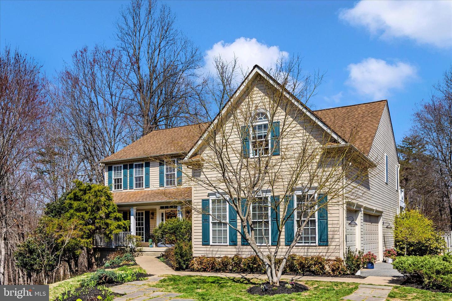 6243 Woodville