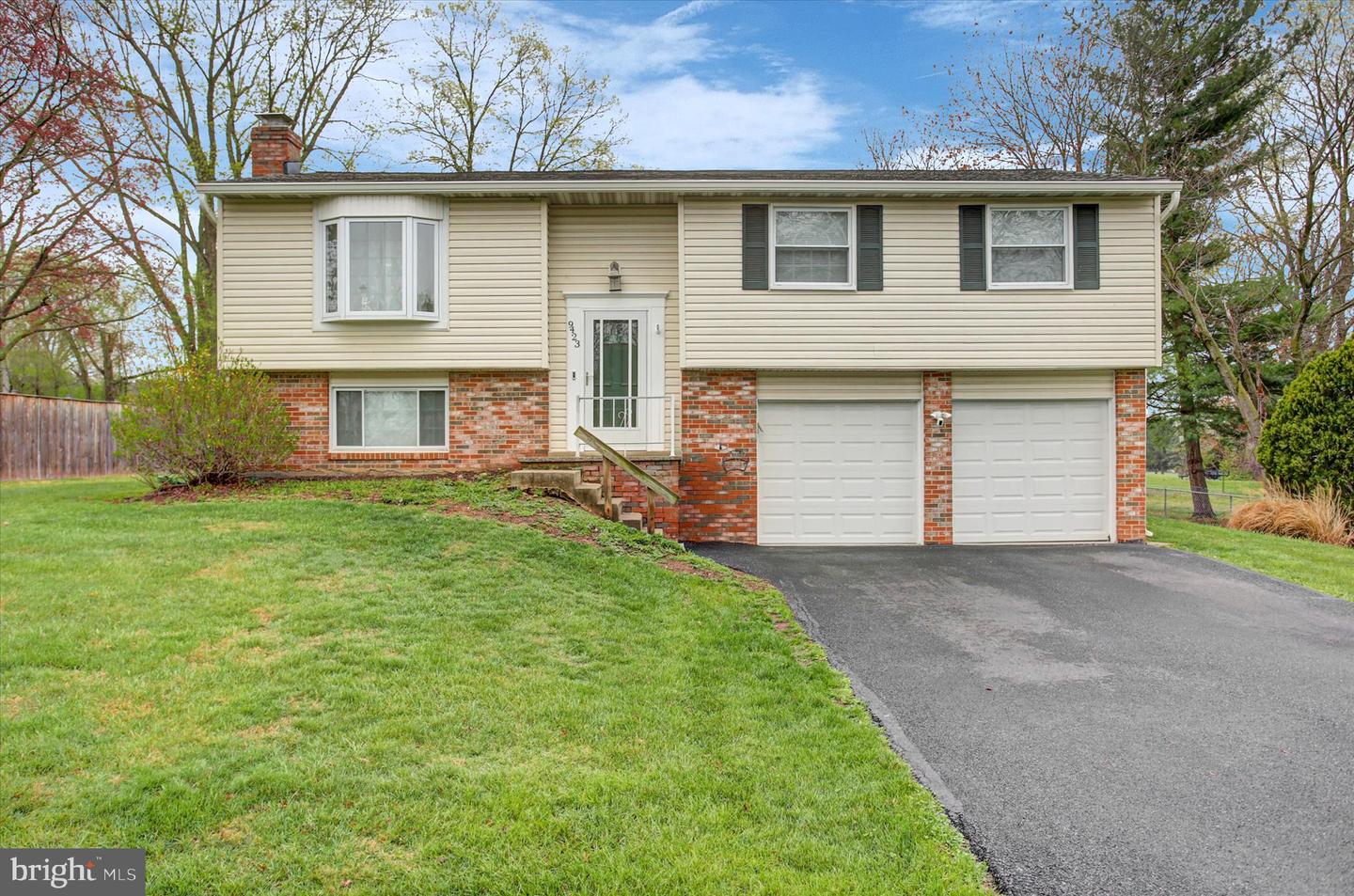 9423 Highlander Court, Walkersville
