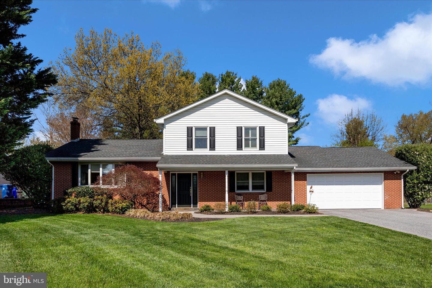 8022 Fieldstone Drive, Frederick