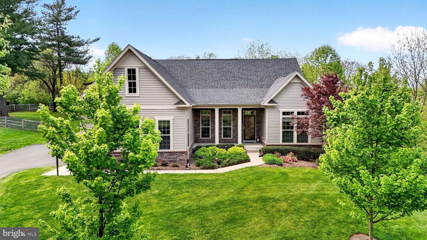 13628 Penn Shop, Mount Airy