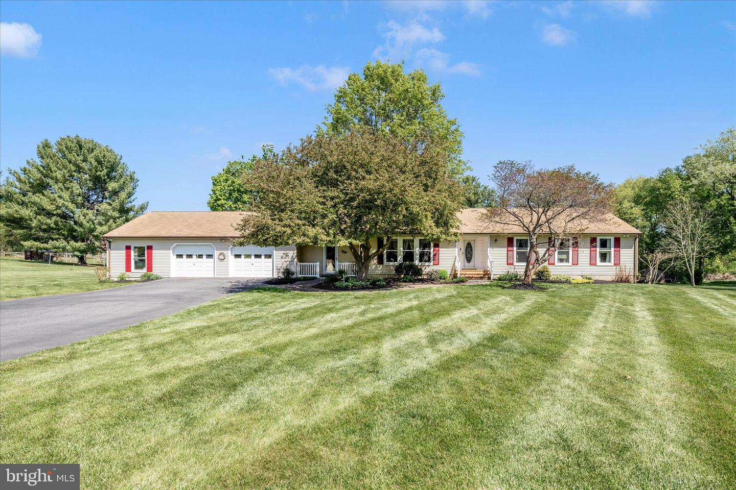 5910 Lawrence Court, Adamstown