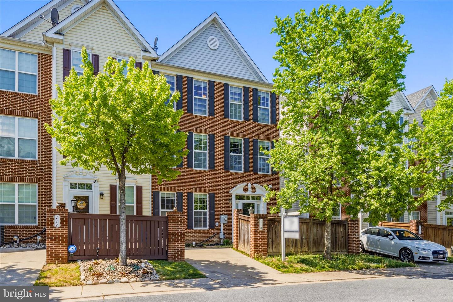 110 Featherstone Place, Frederick