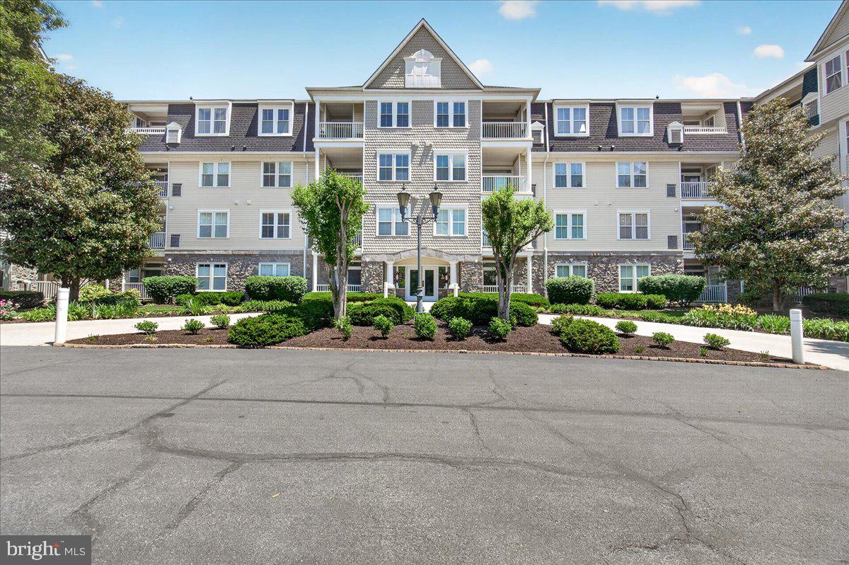 2500 Waterside Drive #103