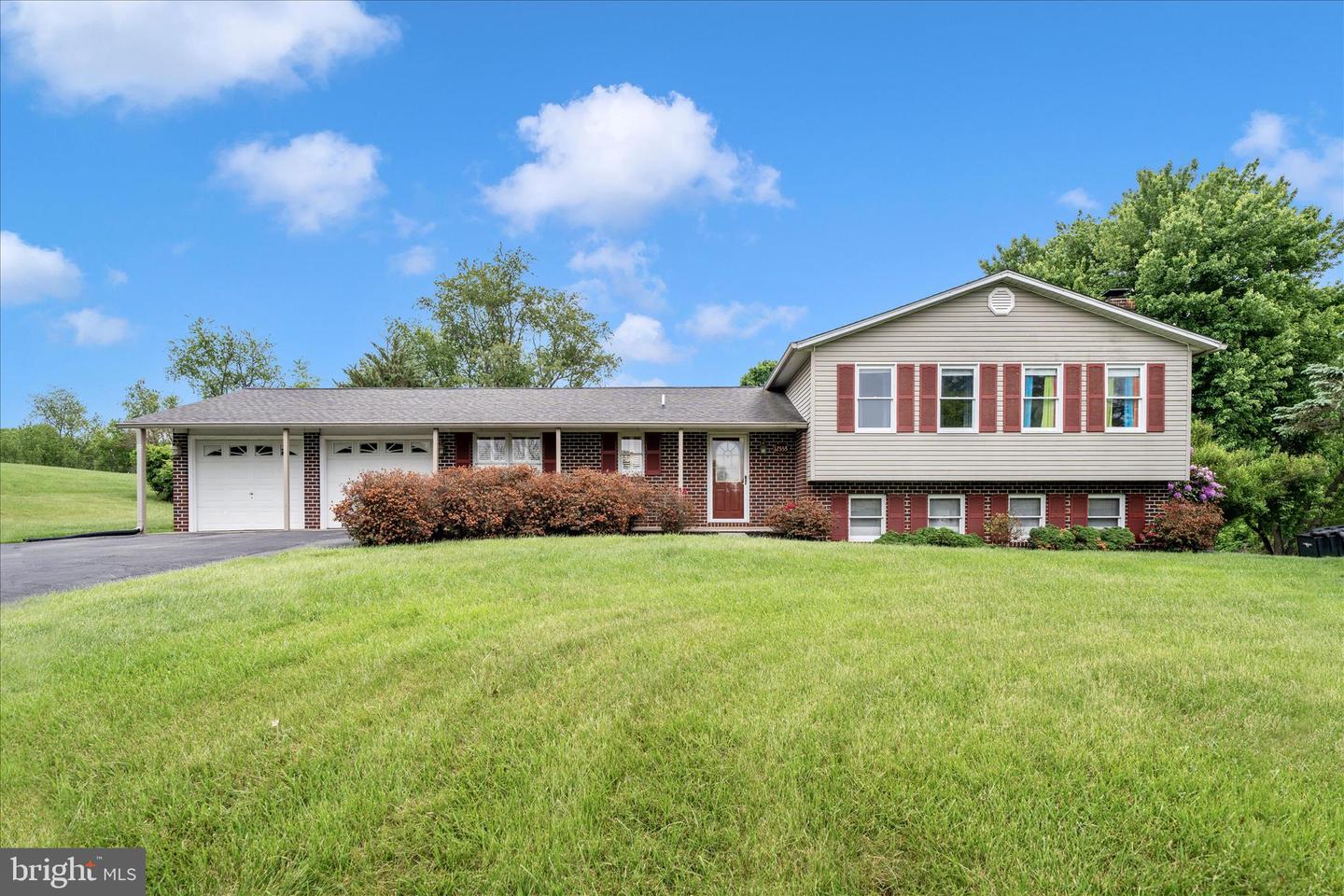 12555 Quiet Stream, Mount Airy