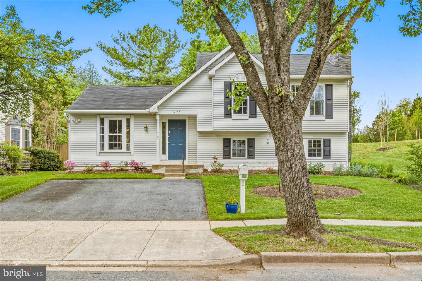1420 Hunting Horn Lane, Frederick