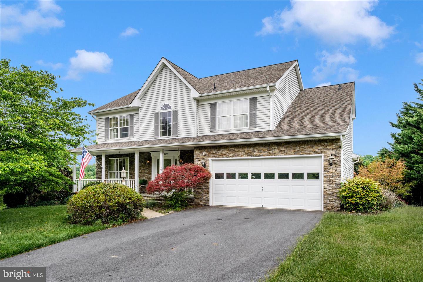 13570 Deer Brook Court, Mount Airy