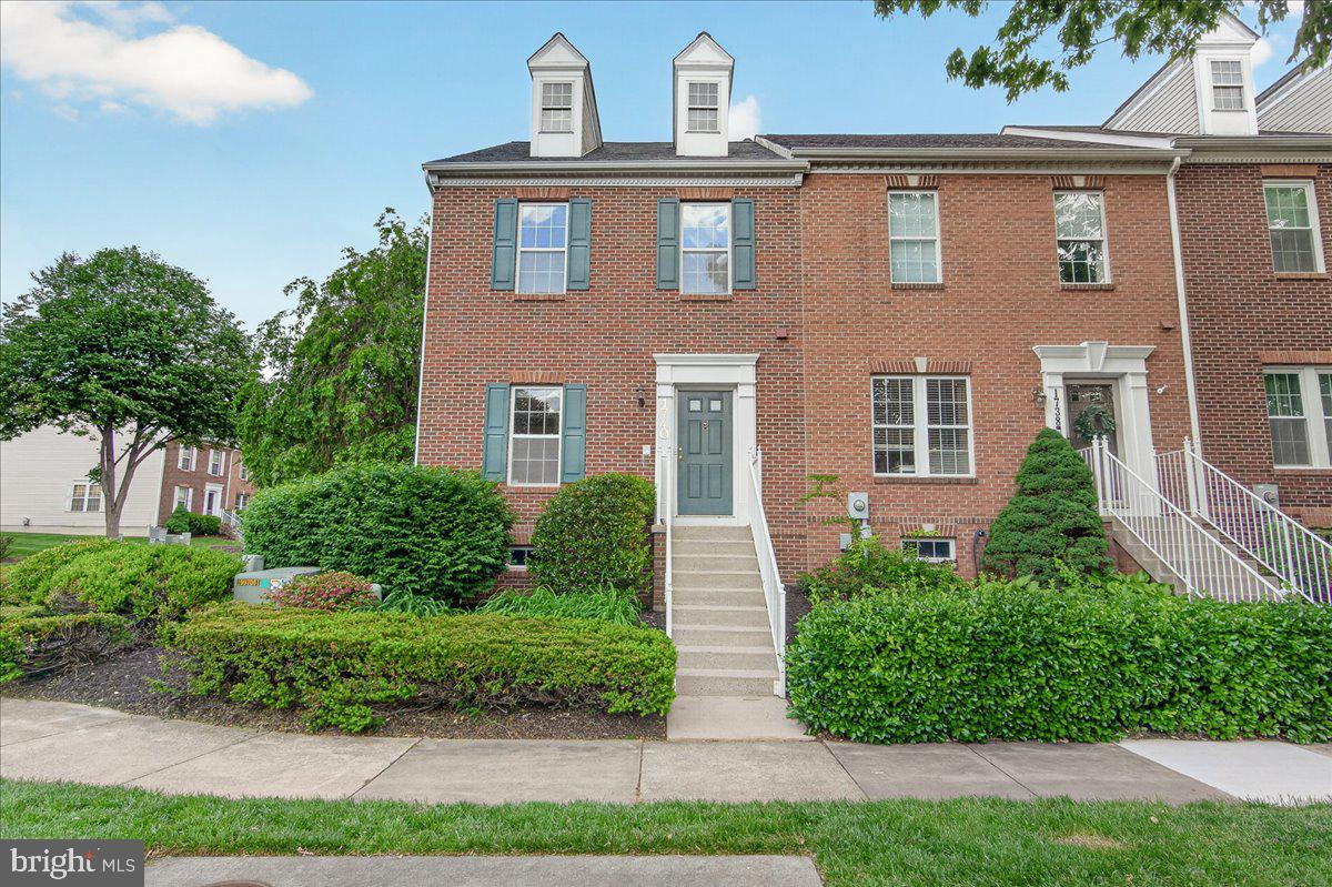 1740 Derrs Square E, Frederick