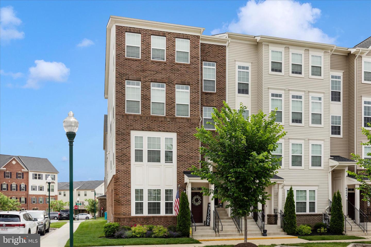 6036 Forum Sq