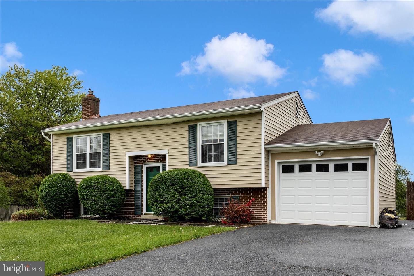 11005 Horseshoe Drive, Frederick