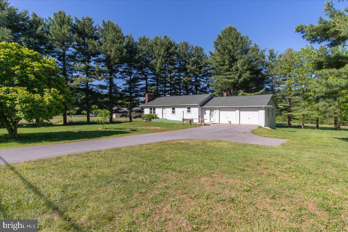 13806 Wolfsville Road
