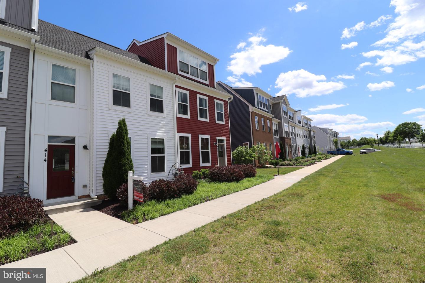 414 Waverley