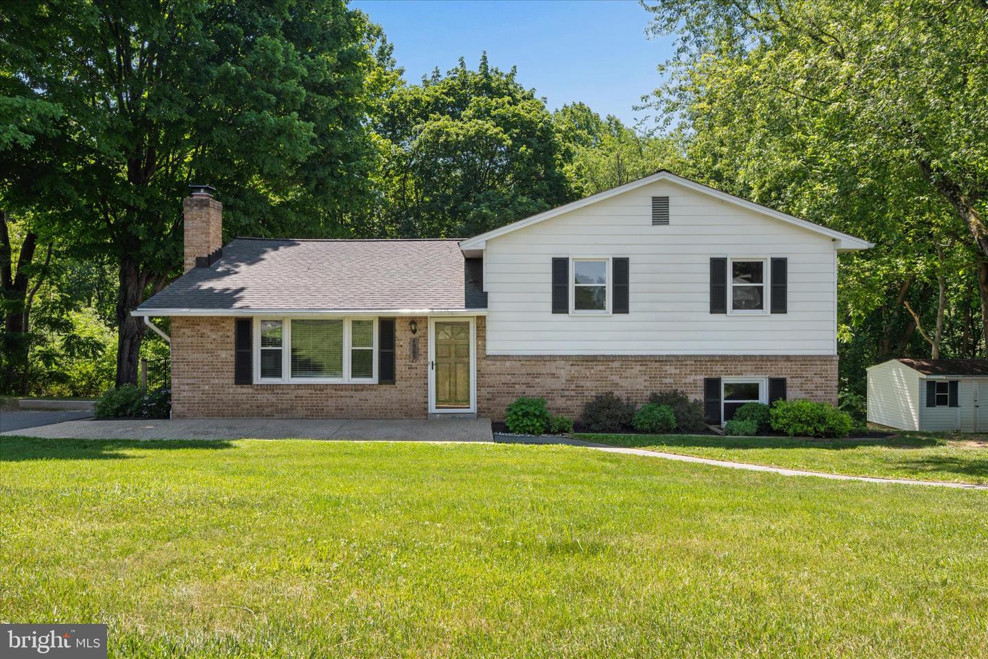 4985 Linganore View Drive