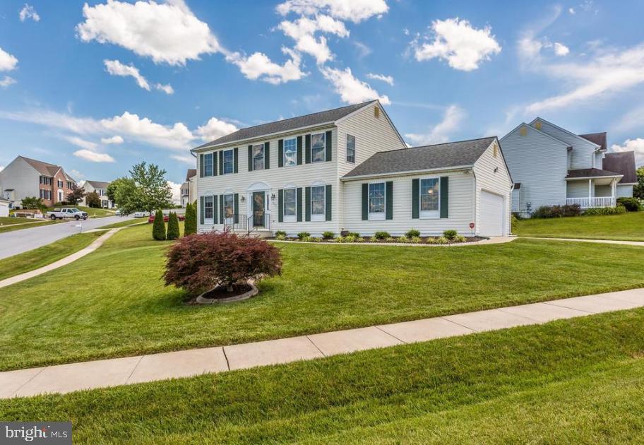 5805 Broad Branch Way