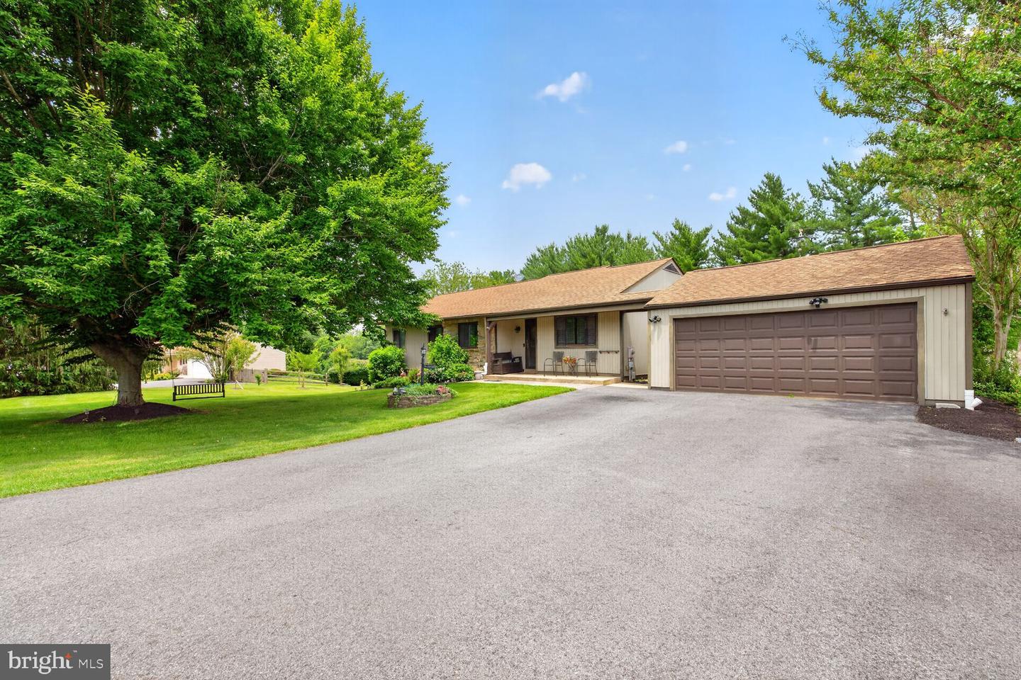 11298 Woodhaven Drive
