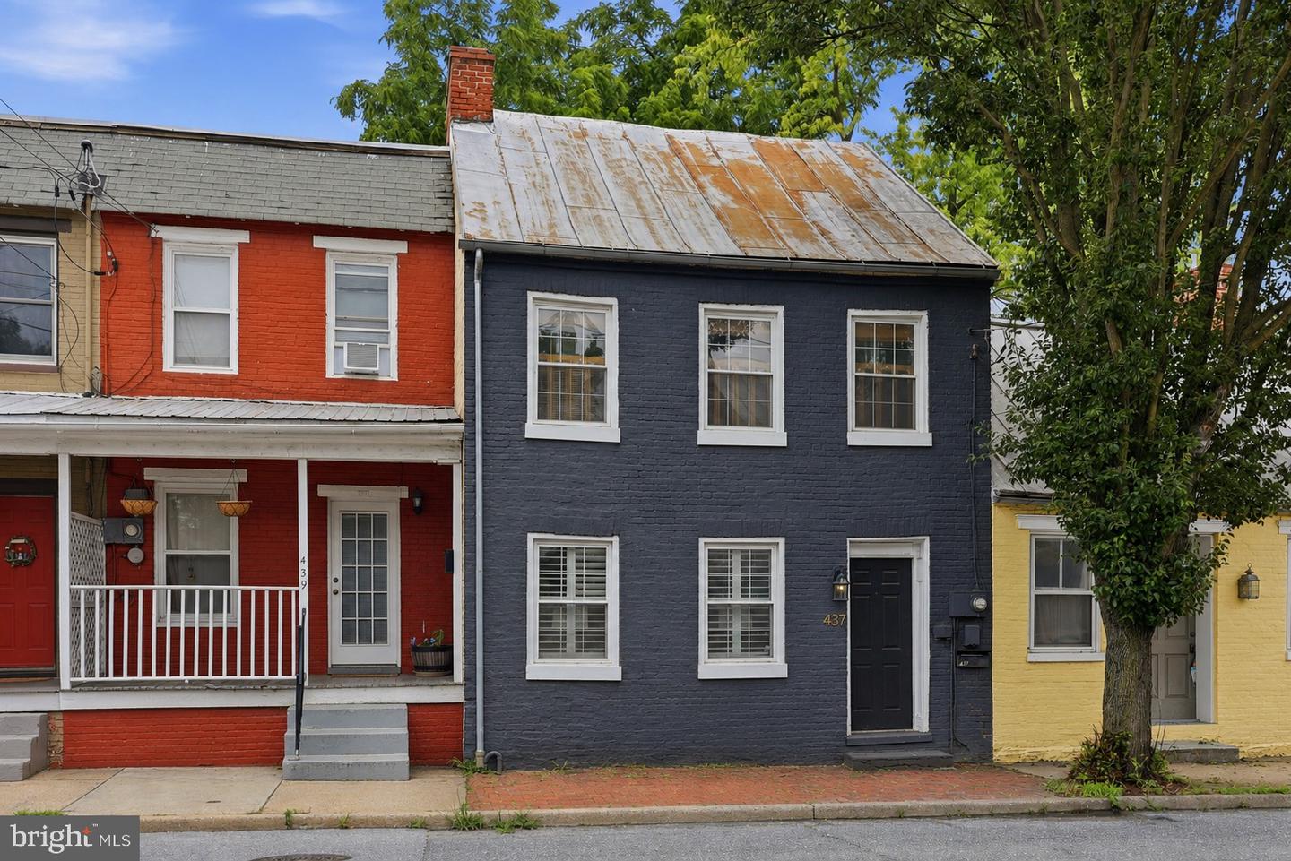 437 W South Street