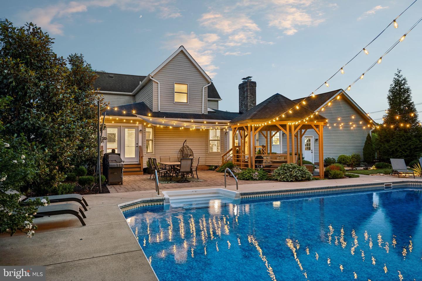 7190 Meadowbrooke Drive