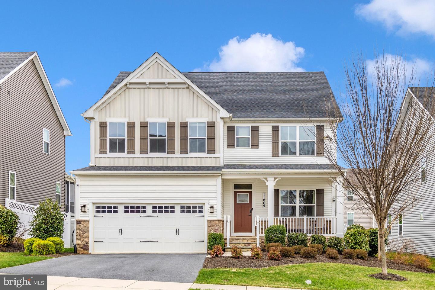 11069 Emerald Crown Drive