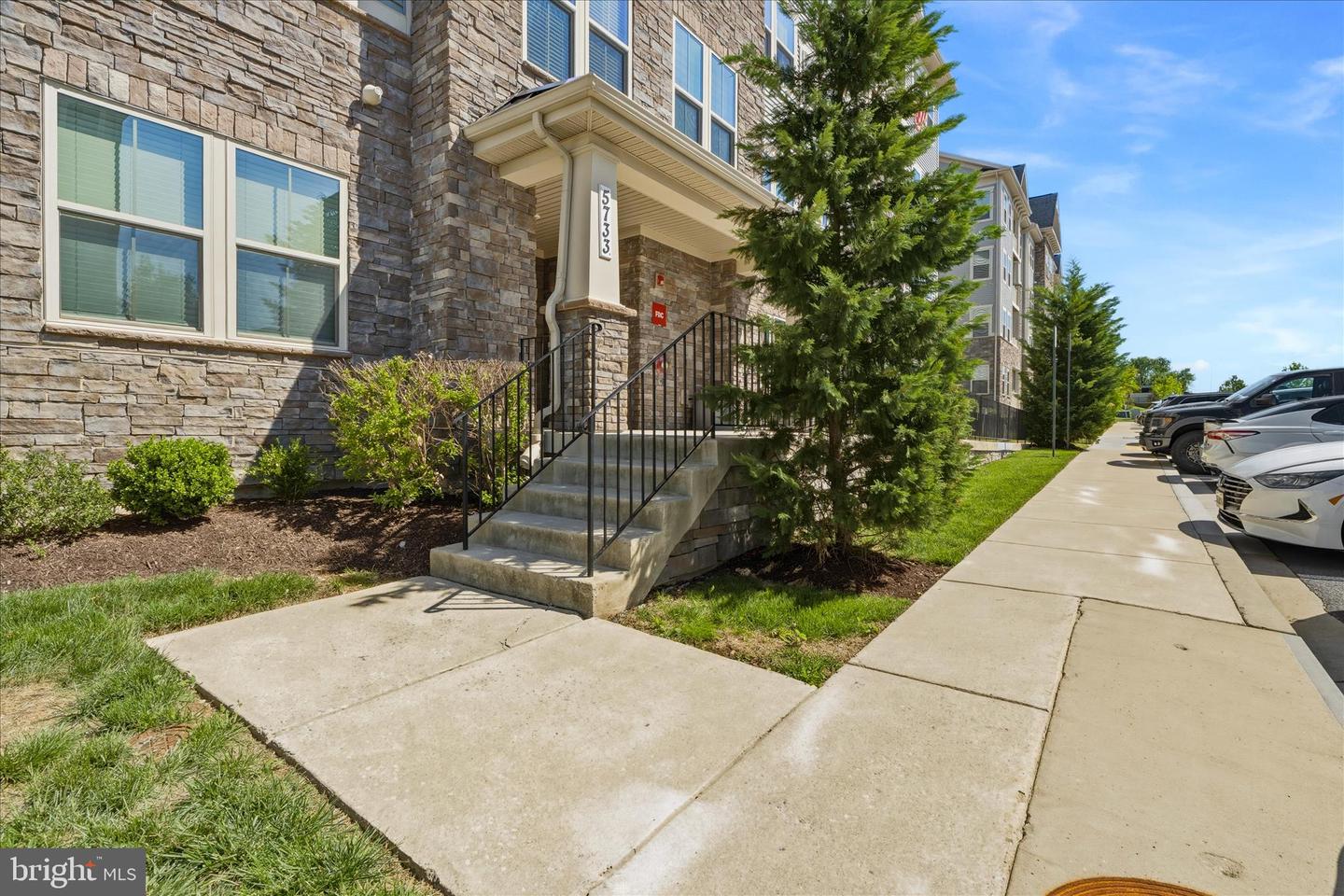 5733 Meadowood Street #303