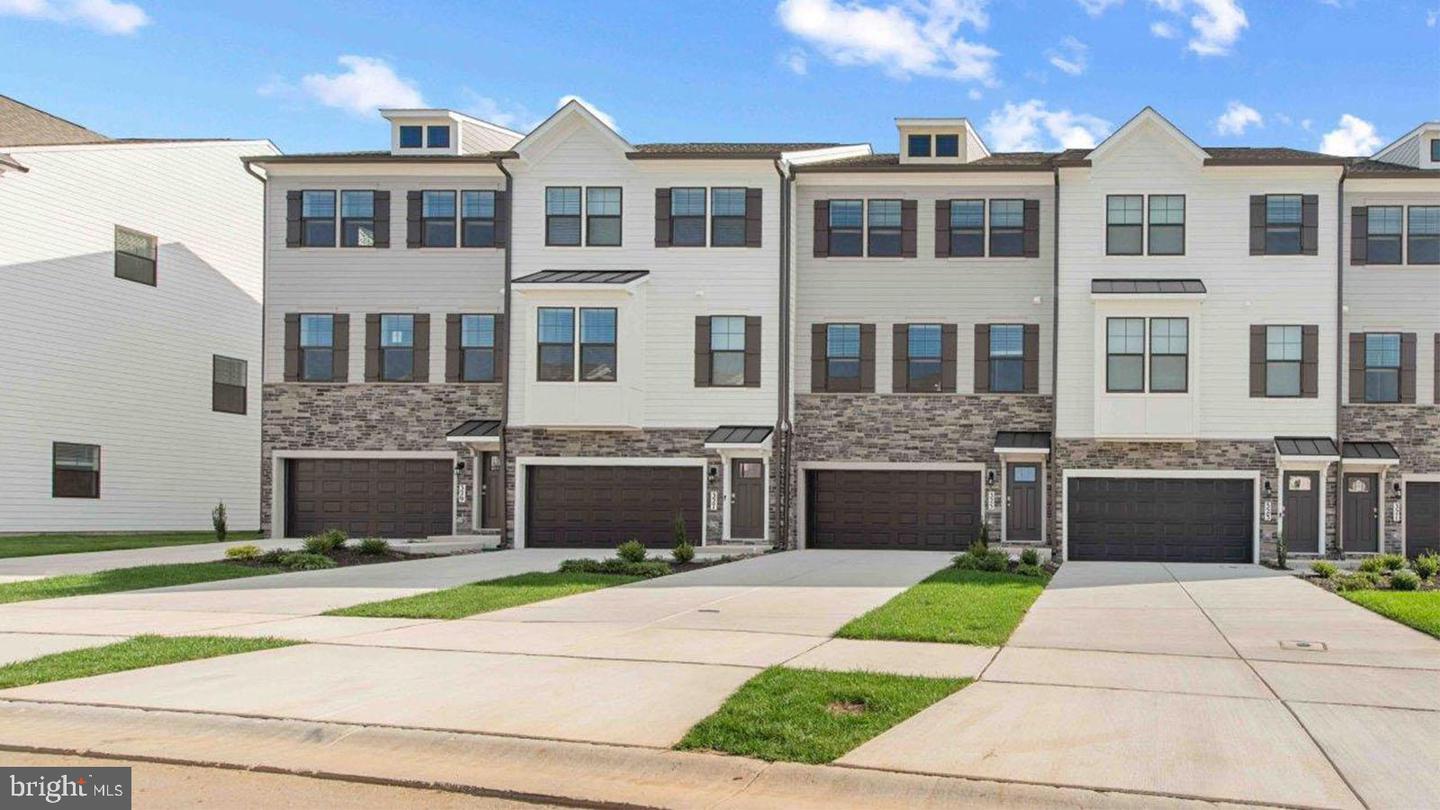 341 Ensemble Way